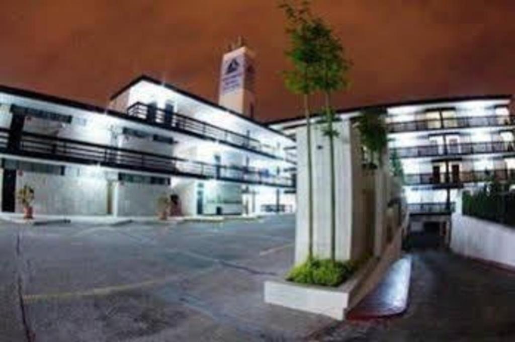 ספופן Hotel Portonovo Plaza Expo מראה חיצוני תמונה