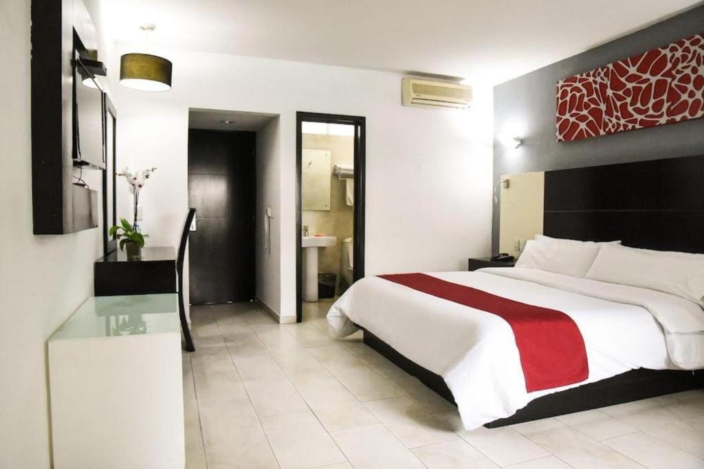 ספופן Hotel Portonovo Plaza Expo מראה חיצוני תמונה